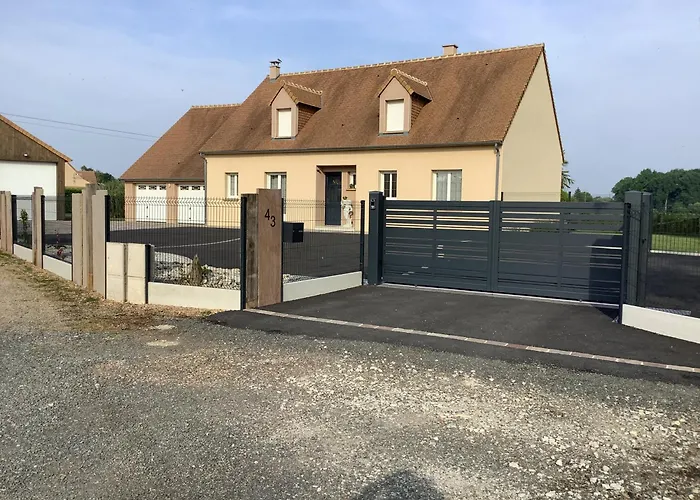 Séjour chez l'habitant Maison à La Campagne *